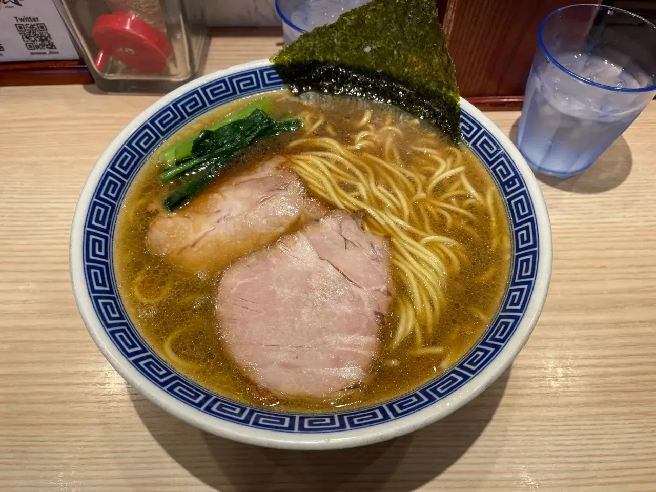 麺屋二代目 弘の醤油らーめん